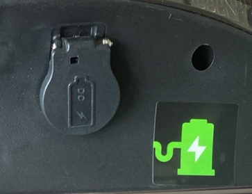 Charging Port for iX3
