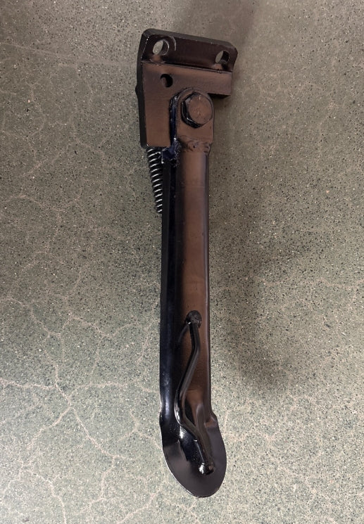 Kickstand for DX5